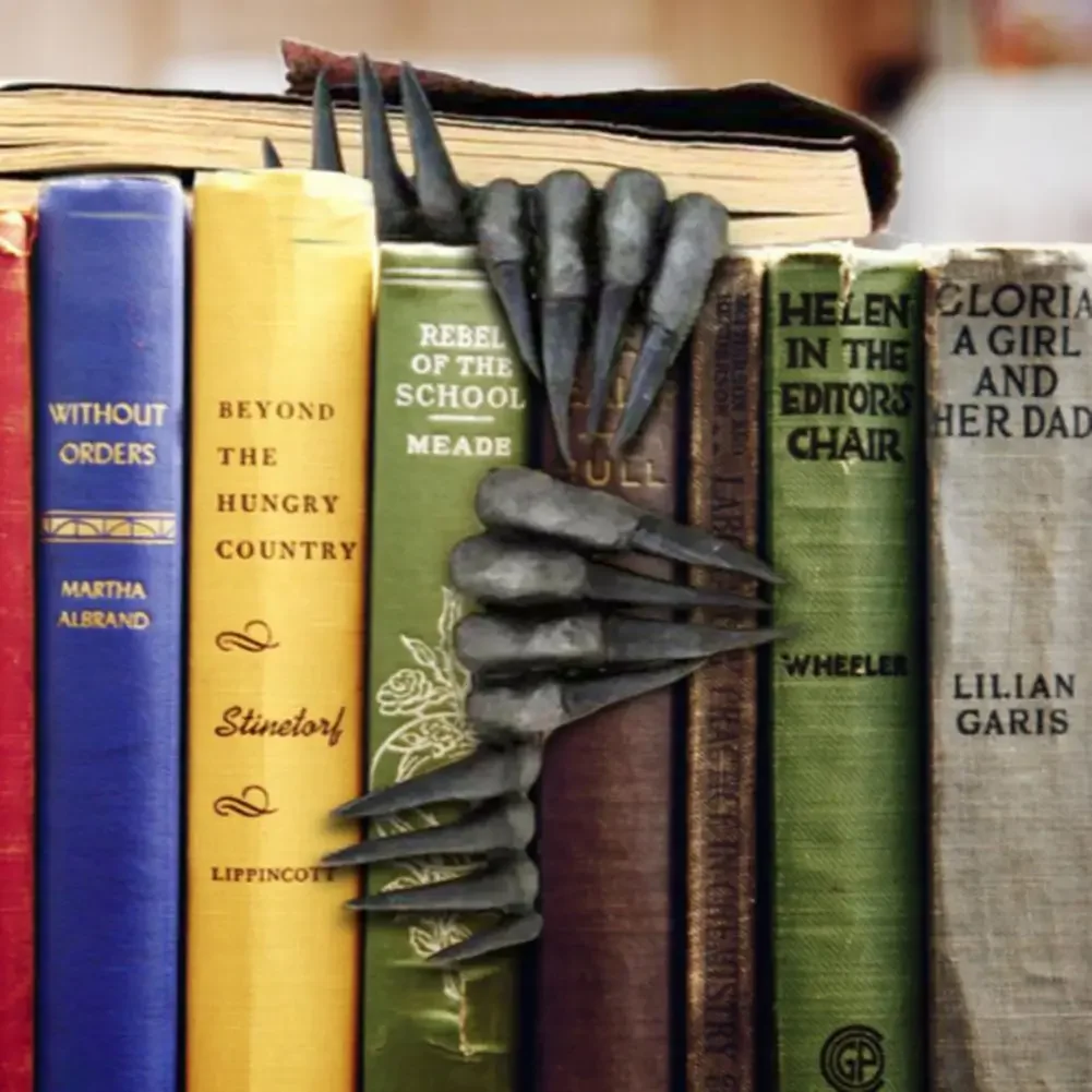 Thriller Devil's Hand Bookmark – Resin Art Bookmark Bewertung und Preis