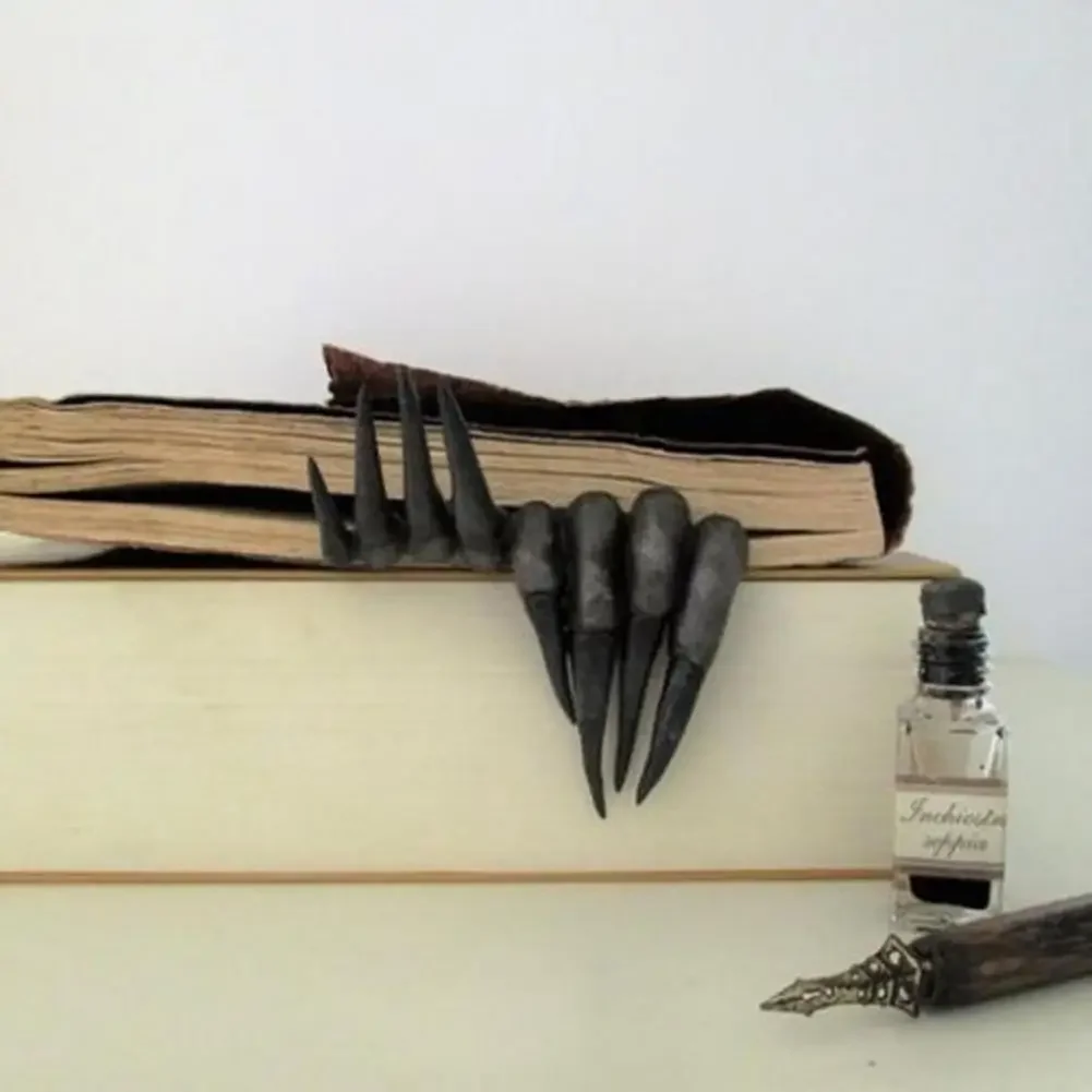 Thriller Devil's Hand Bookmark – Resin Art Bookmark Bewertung und Preis