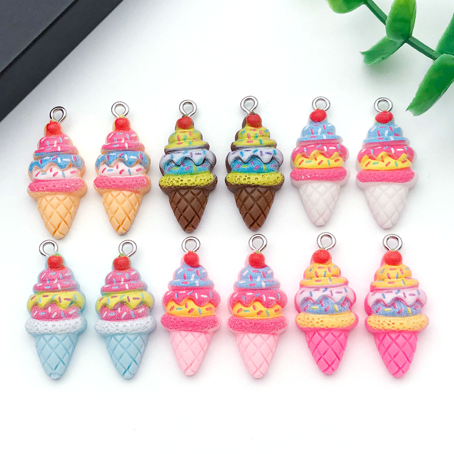 5/12pcs Resin Strawberry Ice C – Resin Art Keychain Bewertung und Preis